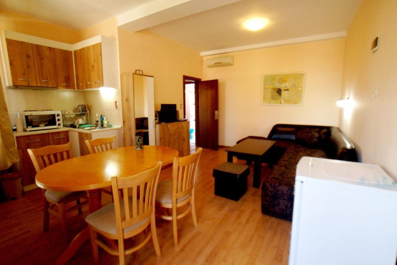 Guest House Brezata - Betula Главатарци Екстериор снимка