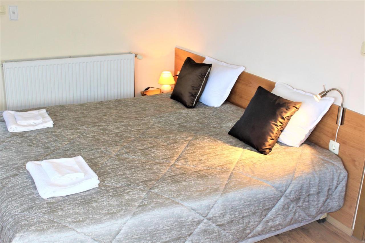 Guest House Brezata - Betula Главатарци Екстериор снимка